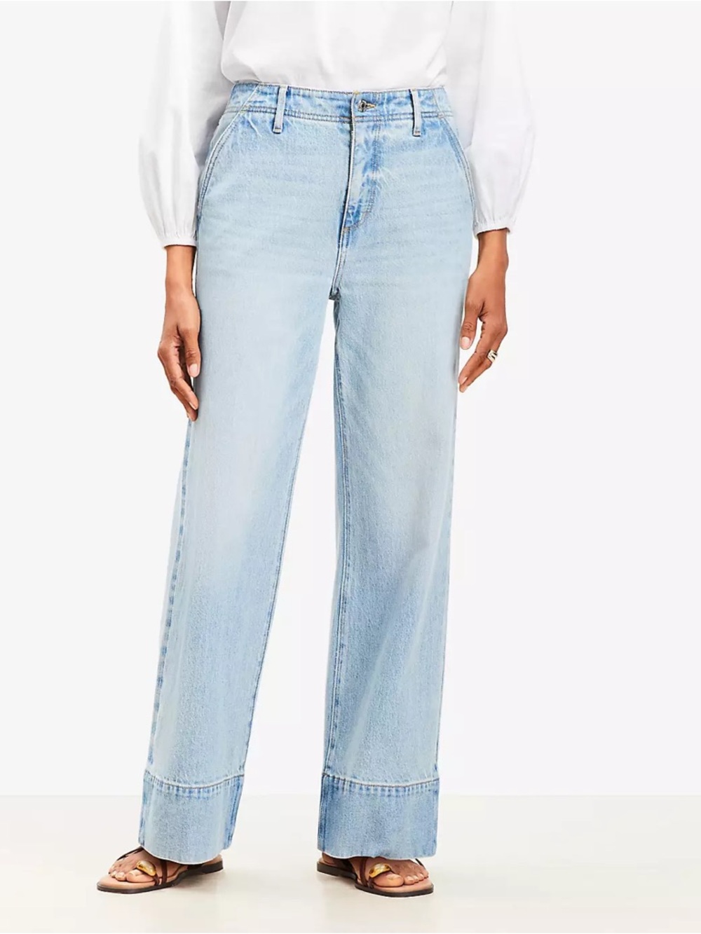 Loft The Wide Leg High Waisted Jeans in Light Wash Size 26